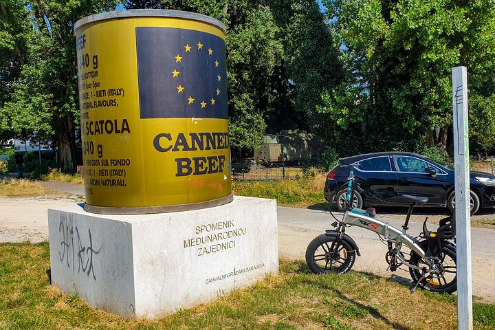 Sarajevo E-Bike City tour - Historical Monument from Sarajevo City Siege period ( War 1992-1995 )
